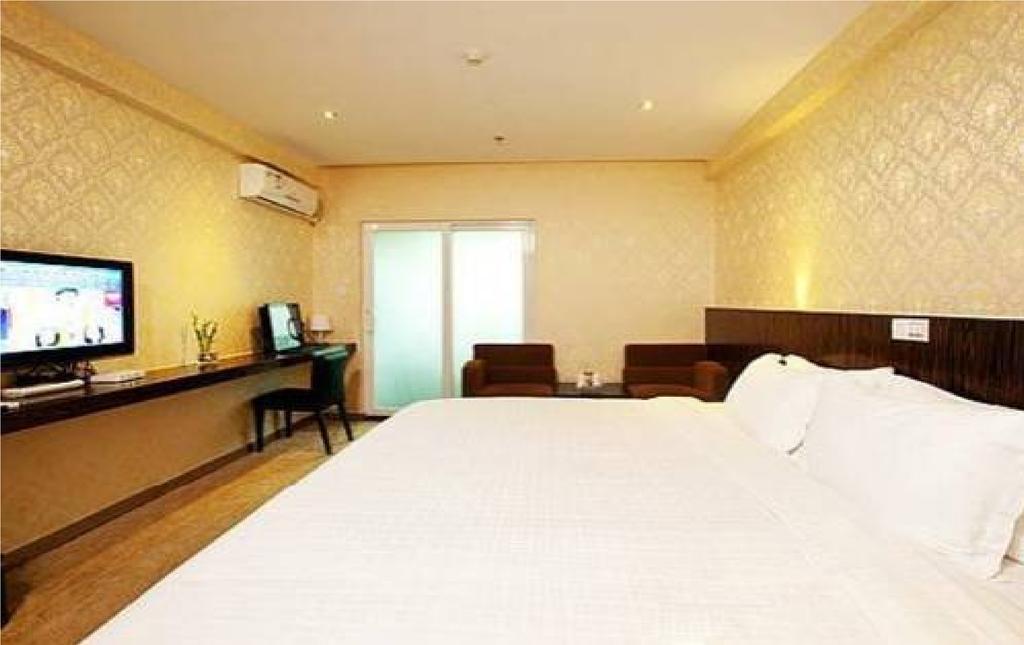 Shenzhen Luohu Art Hotel, Dongmen Shopping Center Habitación foto